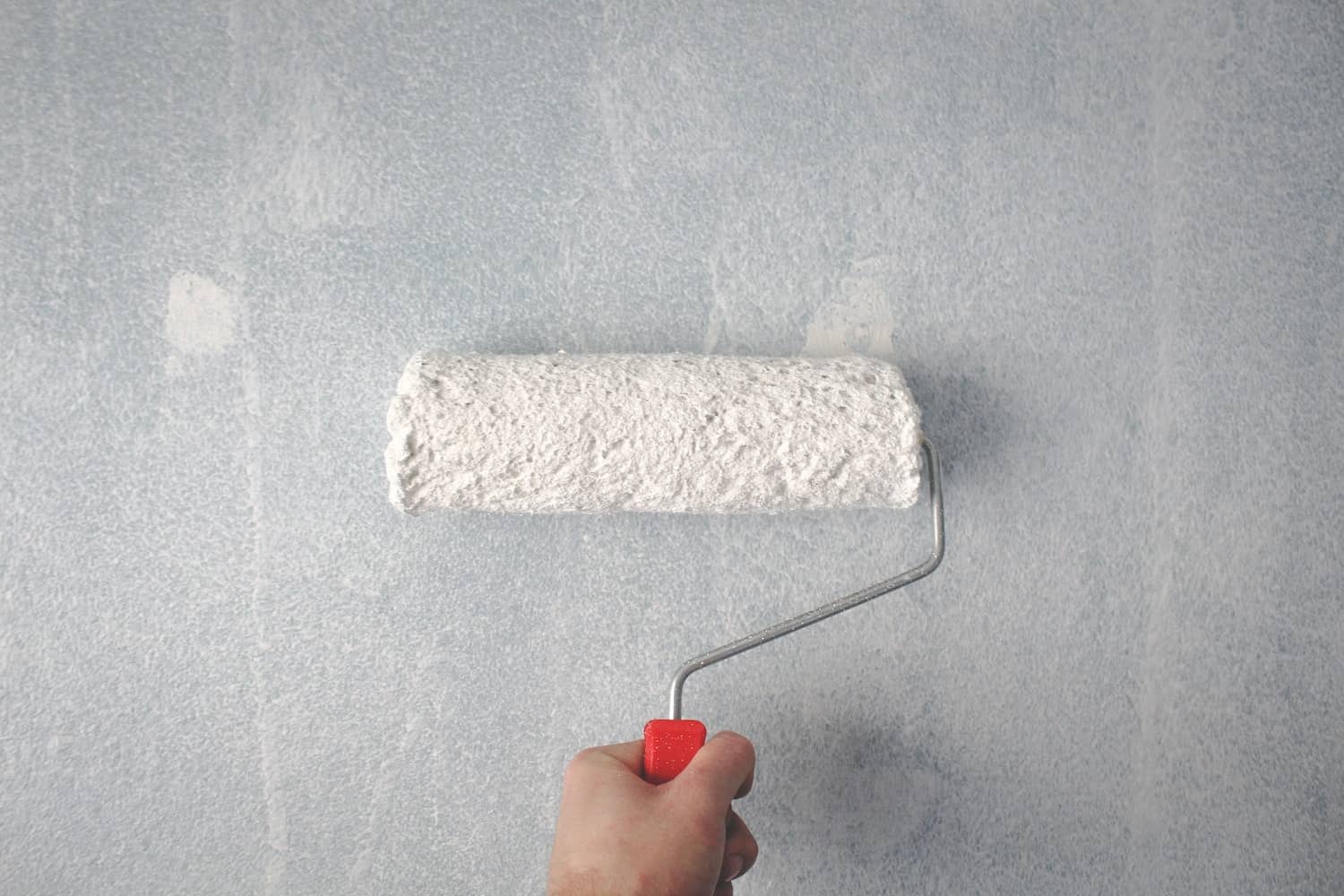 Paint roller-Is it possible to paint in the winter